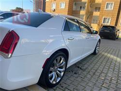 کرایسلەر 300